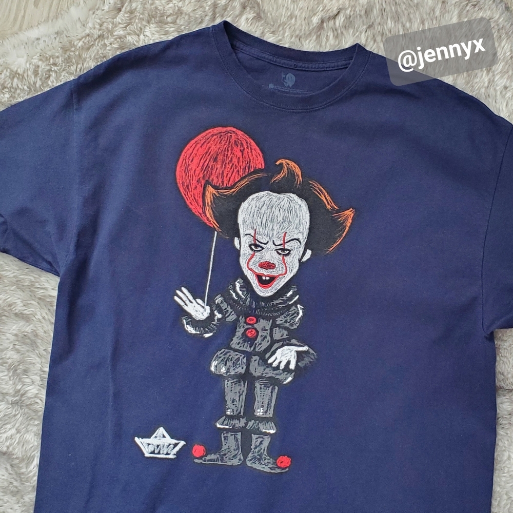 Pennywise IT Tshirt 🤡 ☠️ Halloween